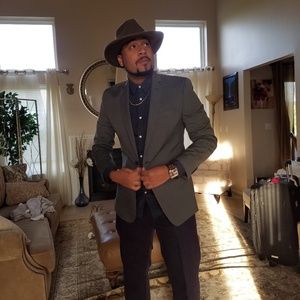 Meet your Posher, Corey